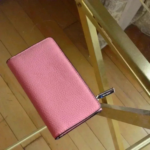 Kate Spade Leila Small Slim Bifold Wallet - Picture 2 of 6